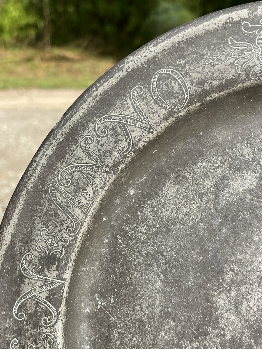 18th-century Pewter Plate-photo-5