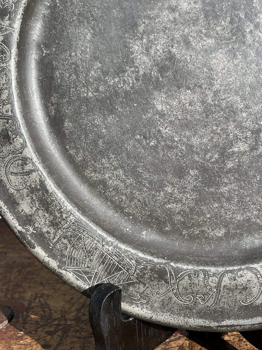 18th-century Pewter Plate-photo-7