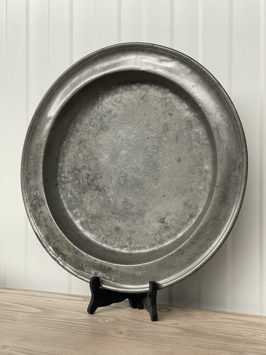 Large 18th-century Pewter Platter - Antwerp
