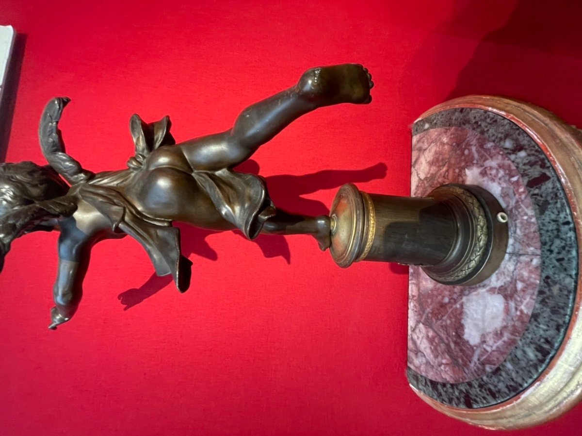 Putto Angel In Bronze With Brown Patina-photo-2