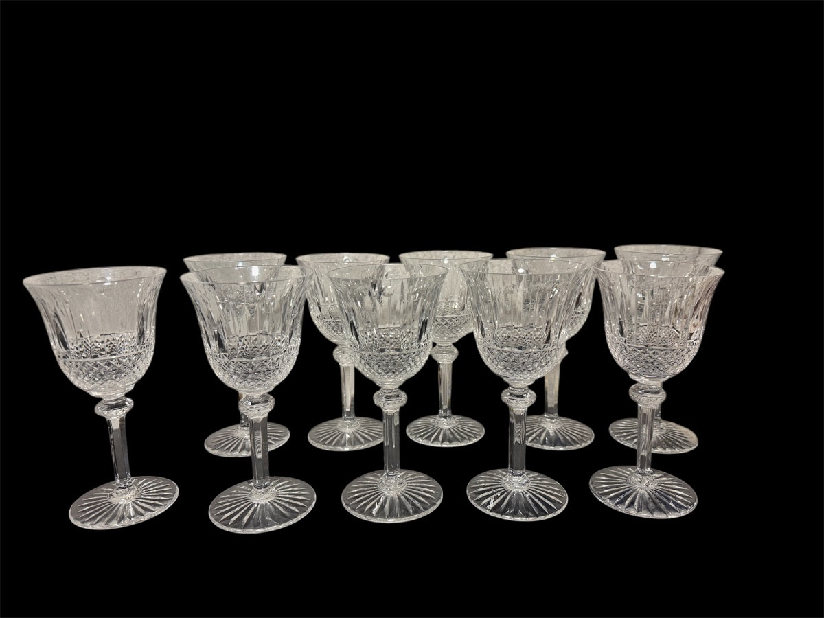 Set Of Ten Saint-louis Tommy N3 Crystal Wine Glasses