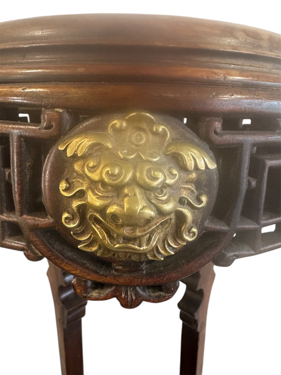 Sellette en bois sculpté et ornements en bronze Viardot-photo-3