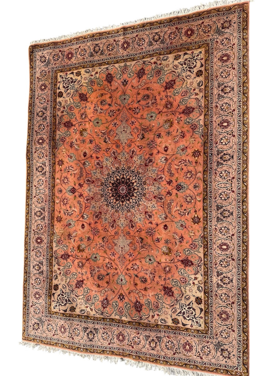 Tabriz Rug – Central Medallion – 288 X 201 Cm
