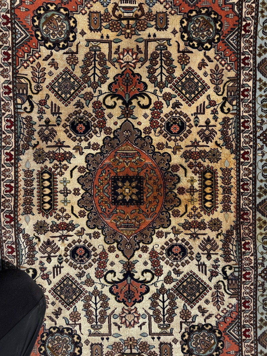 Tapis Ispahan signé – Laine et soie – 123 x 83 cm-photo-3