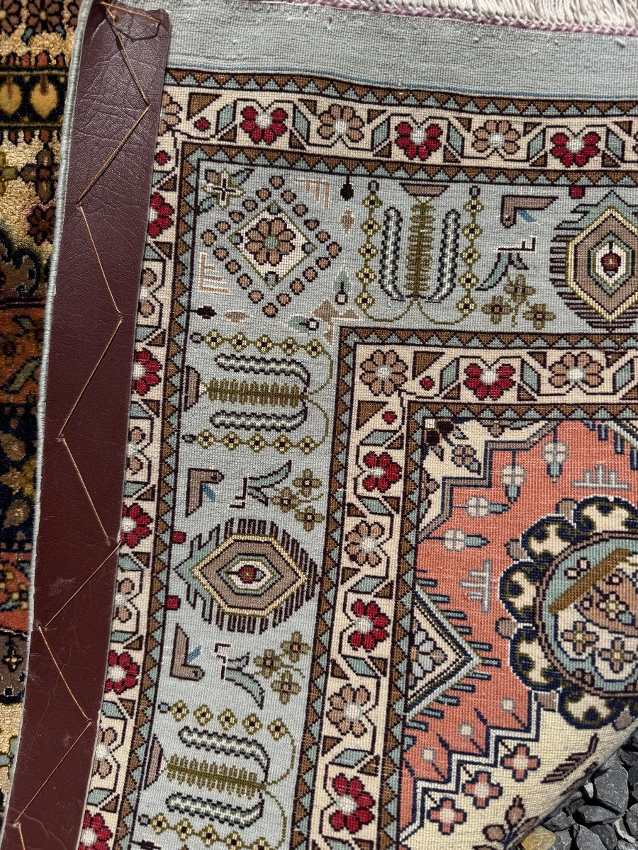 Tapis Ispahan signé – Laine et soie – 123 x 83 cm-photo-1