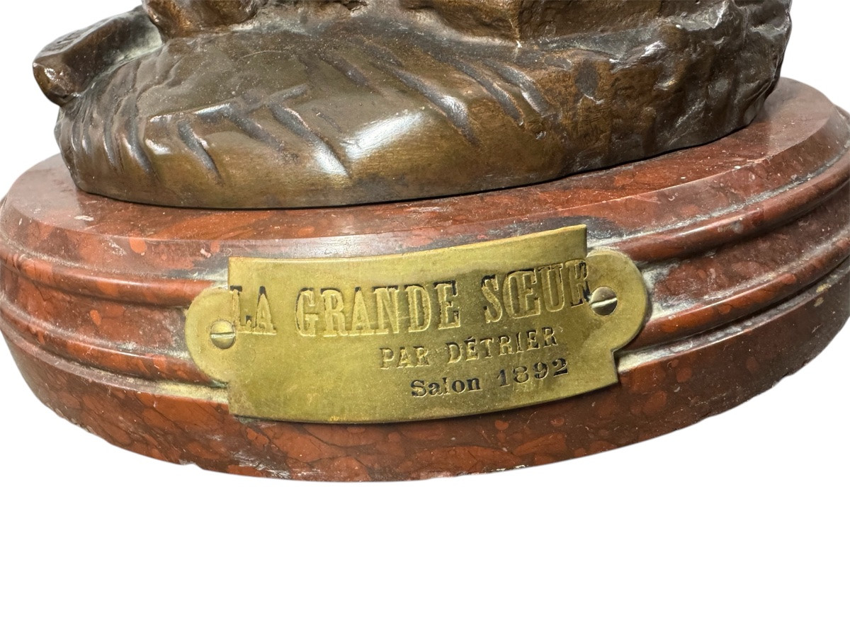 Large Bronze Sculpture  By Détrier « the Big Sister »-photo-3