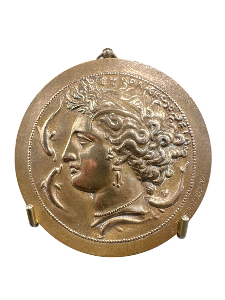 Médaillon en bronze – Vénus Aréthuse – Signé F. Barbedienne – XIXe siècle