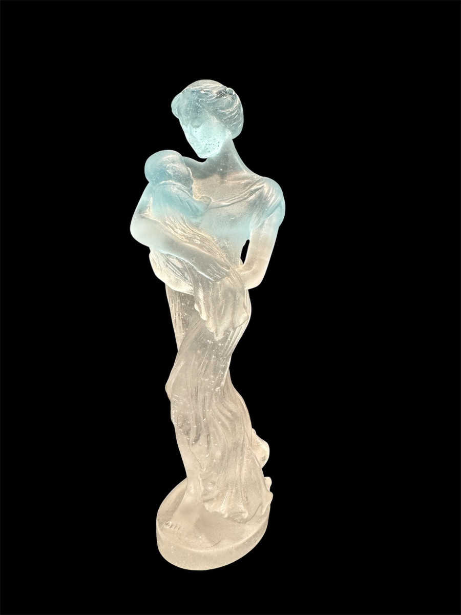 Daum France - Crystal Sculpture, Maternity, 20th Century, Signed