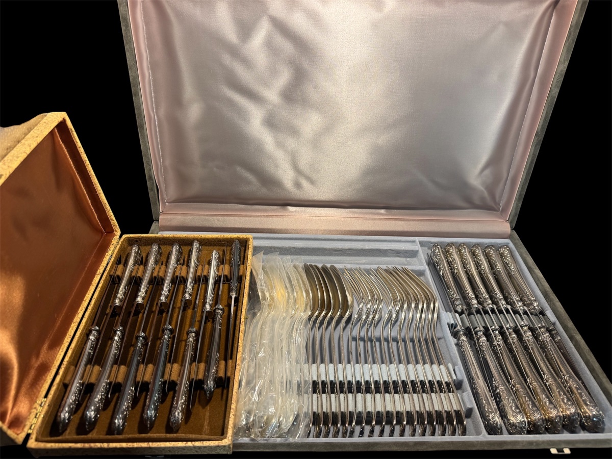 Large Silver-plated Kitchen Set – Saint-médard, Le Chardon, And Pinay Fortias – 48 Pieces-photo-2