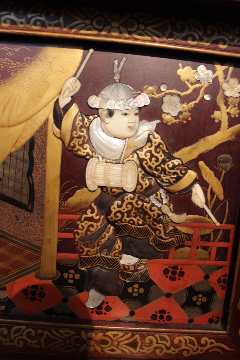 Japanese Cabinet With Inlays Shibayama-photo-2
