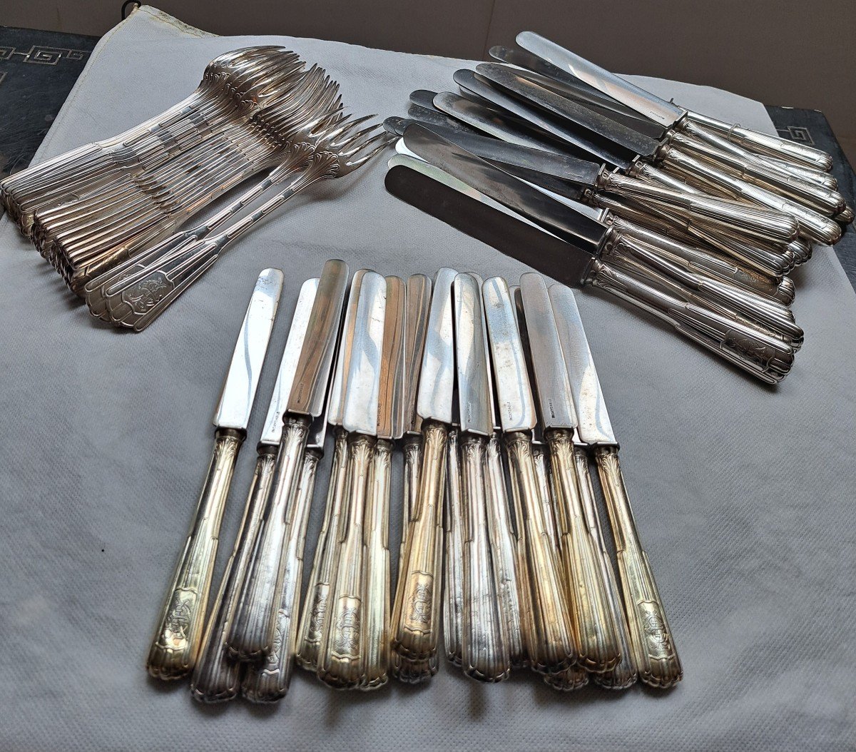 Silver Forks And Knives