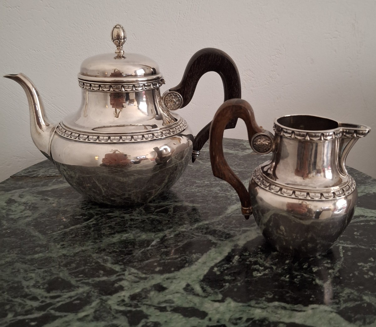 Teapot And Milk Jug "tête à Tête"