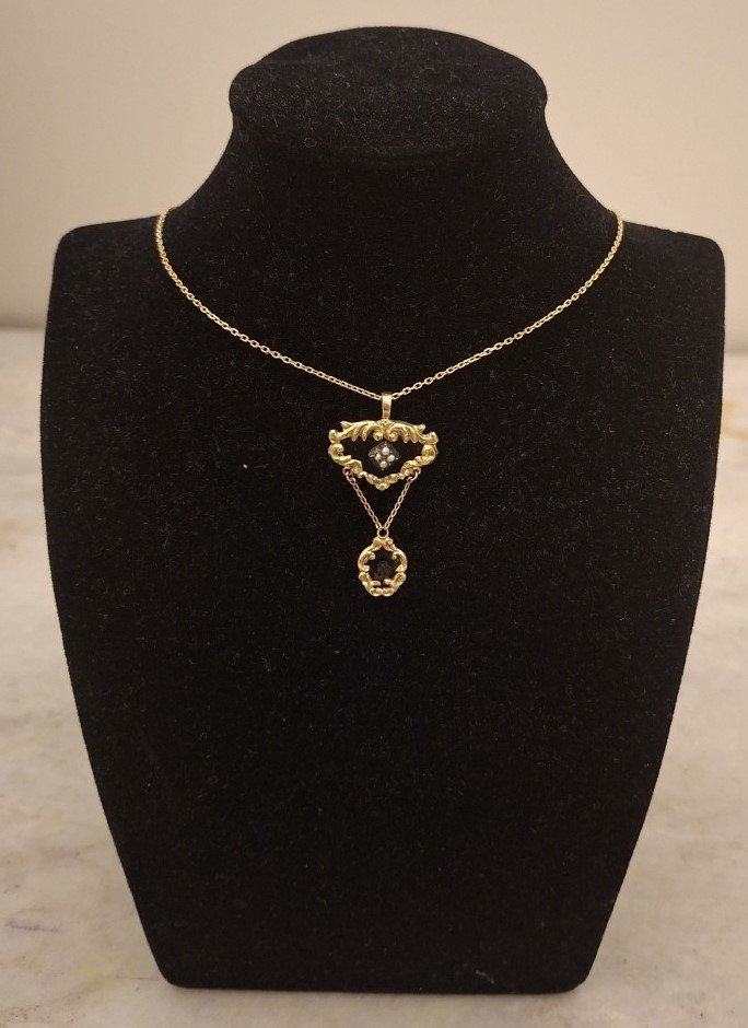 Onyx Pendant