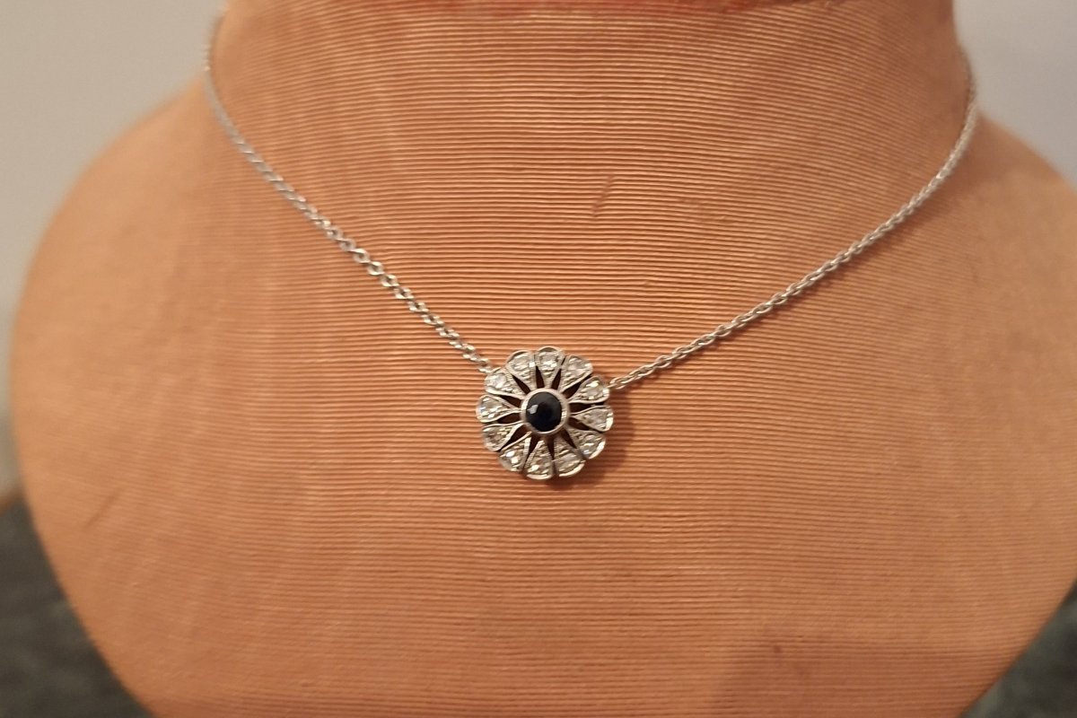 Collier saphir
