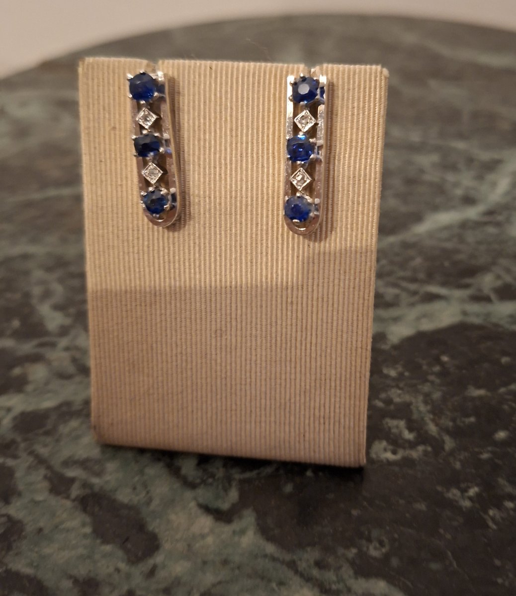 Boucles d'oreille saphirs 