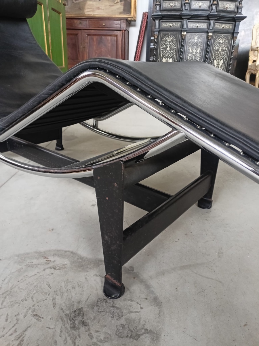 Lc4 Lounge Chair - Le Corbusier, Jeanneret & Perriand - Numbered Cassina Edition-photo-2
