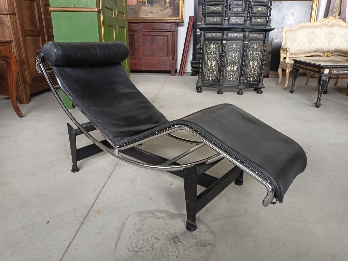 Lc4 Lounge Chair - Le Corbusier, Jeanneret & Perriand - Numbered Cassina Edition-photo-3