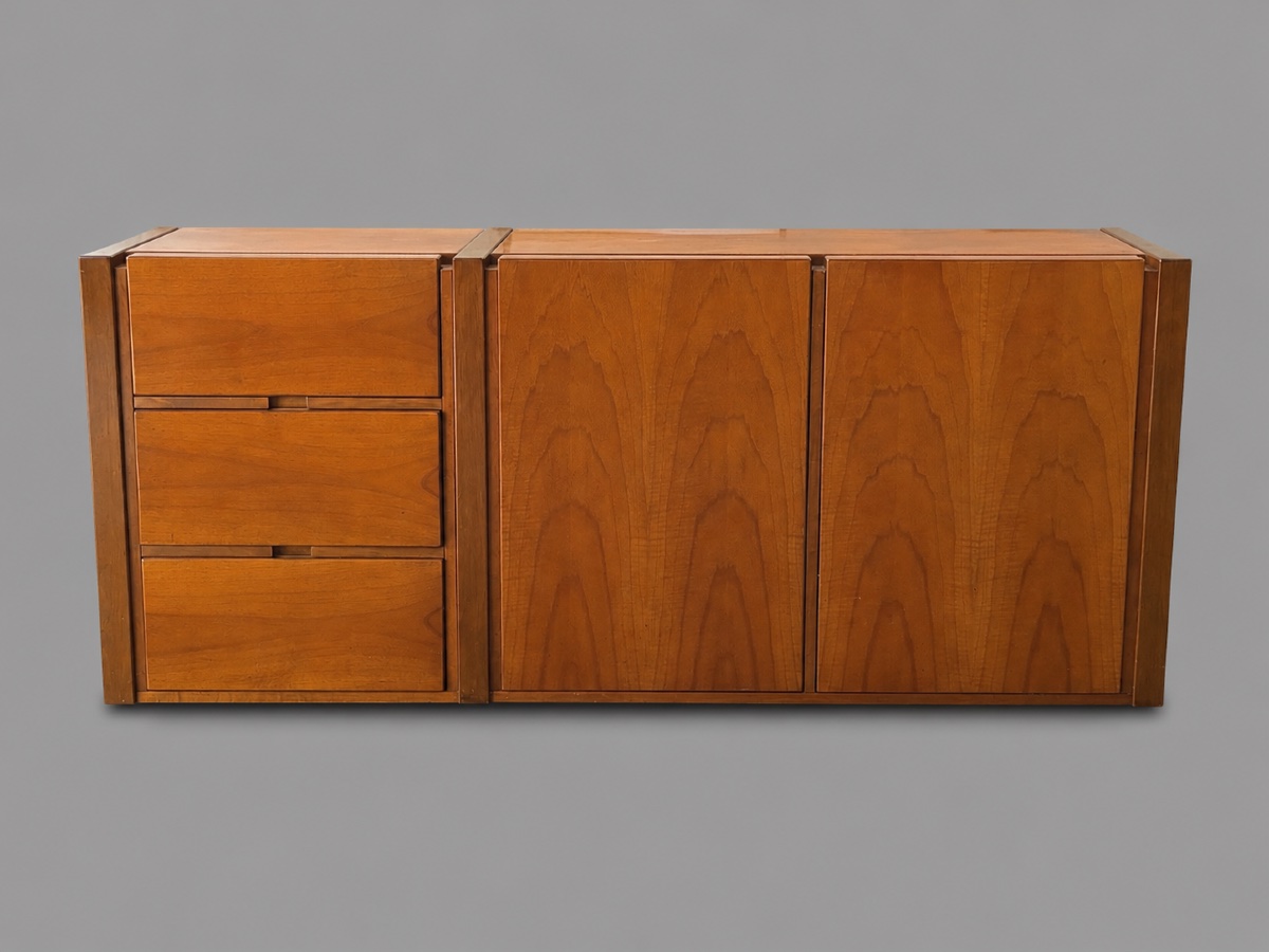 Vintage Low Sideboard In Walnut – 1970s Scandinavian-style Storage Cabinet – 3 Drawers