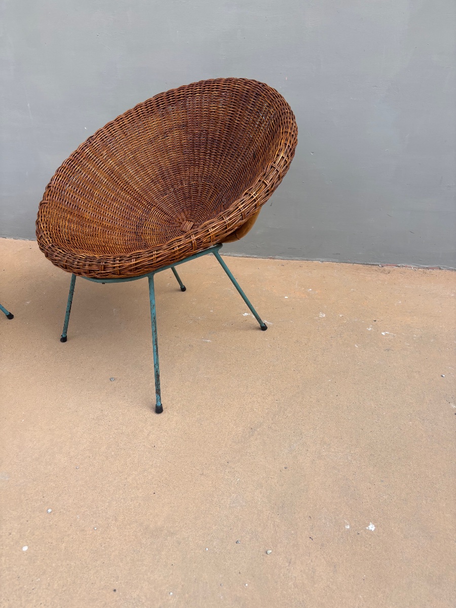 Vintage Rattan Patio Set—2 Shell Chairs And A Coffee Table—1960s/70s-photo-3
