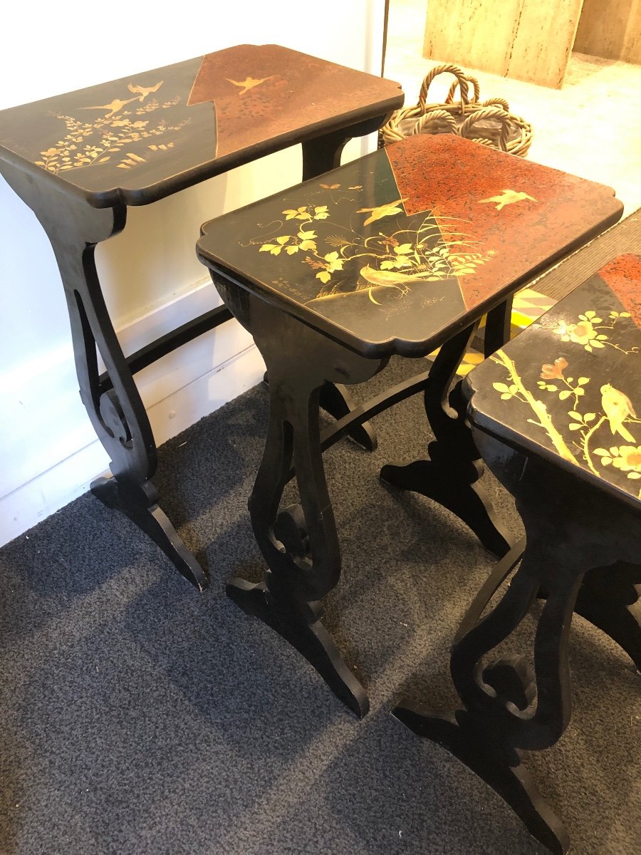 Lacquer Nesting Tables -photo-2