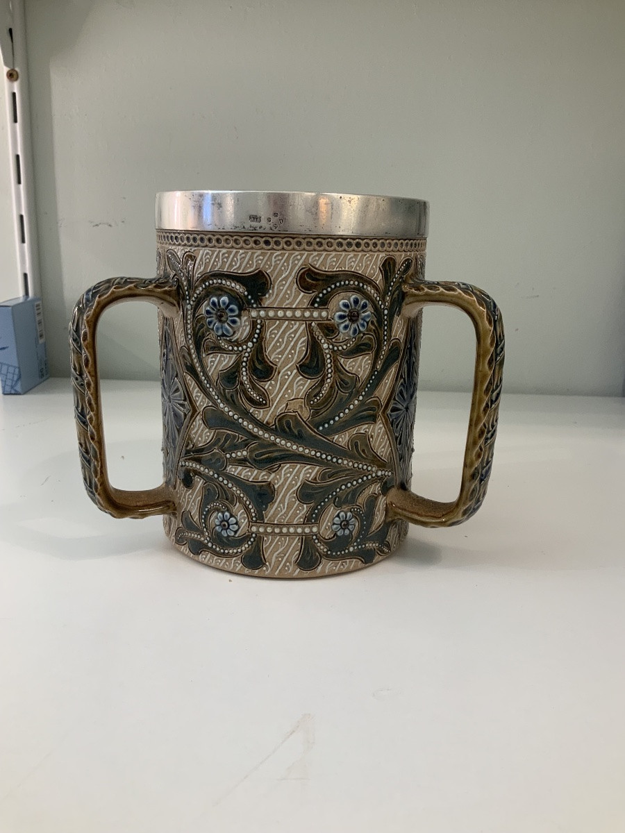 Loving Cup de Royal Doulton Lambeth-photo-3