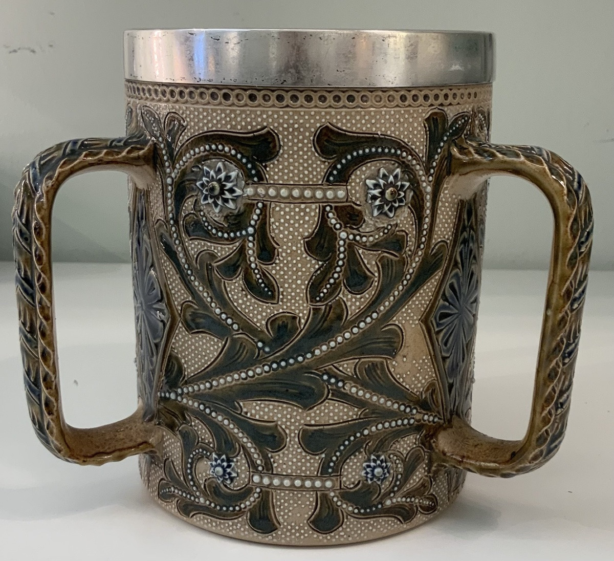 Loving Cup de Royal Doulton Lambeth-photo-4