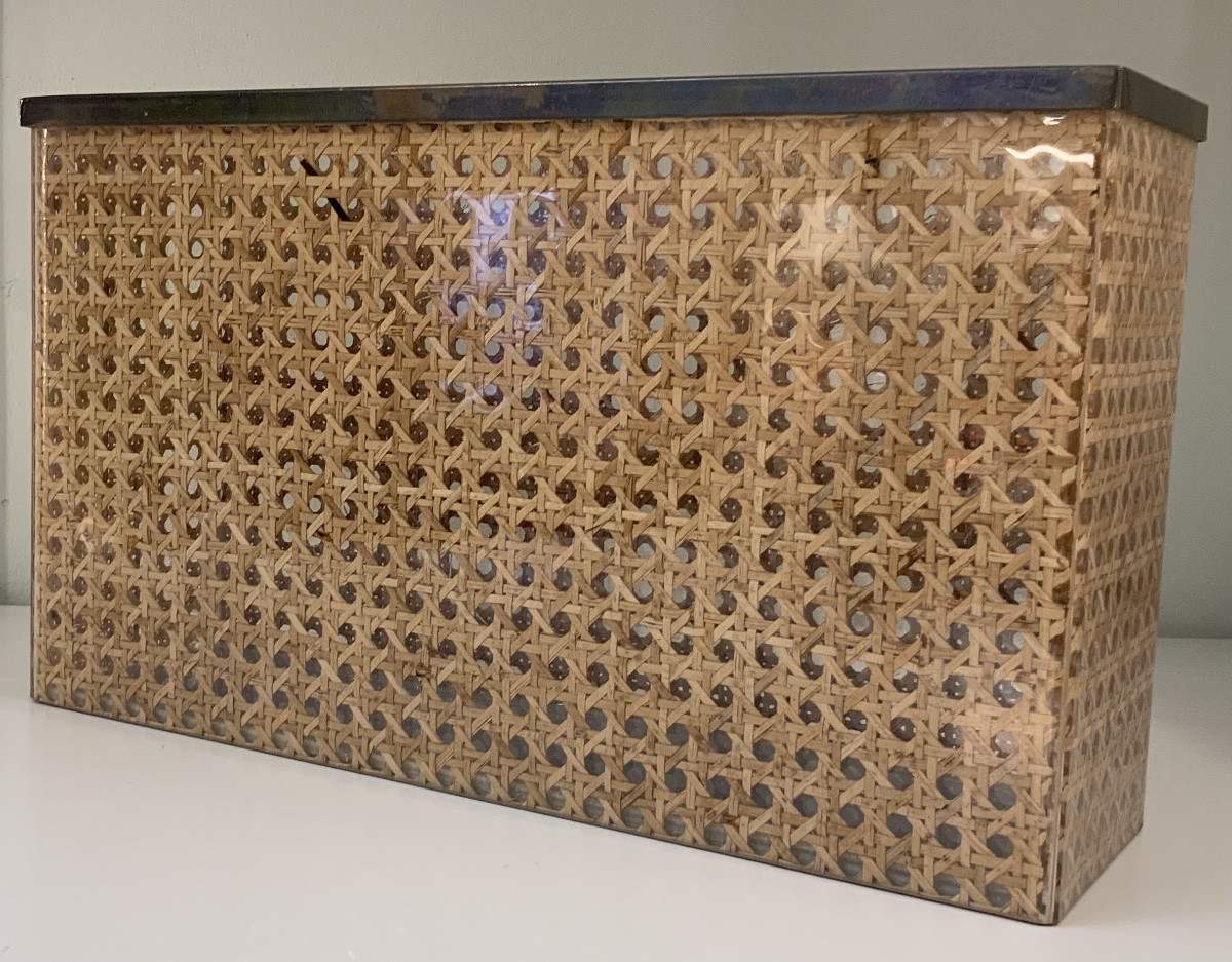 Dior House Magazine Rack -photo-7