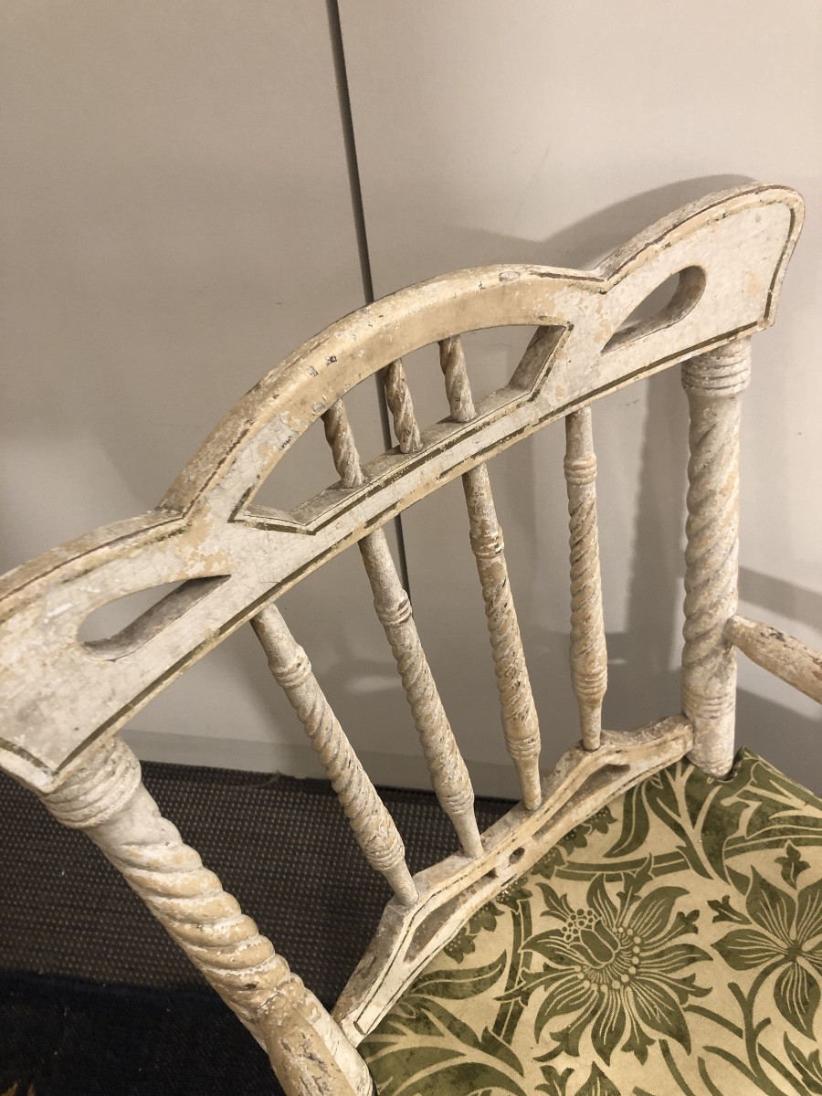 Child's Chair -photo-2