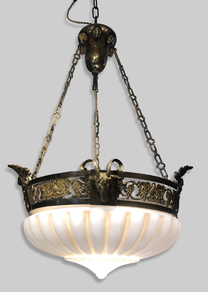 Suspension têtes de béliers 