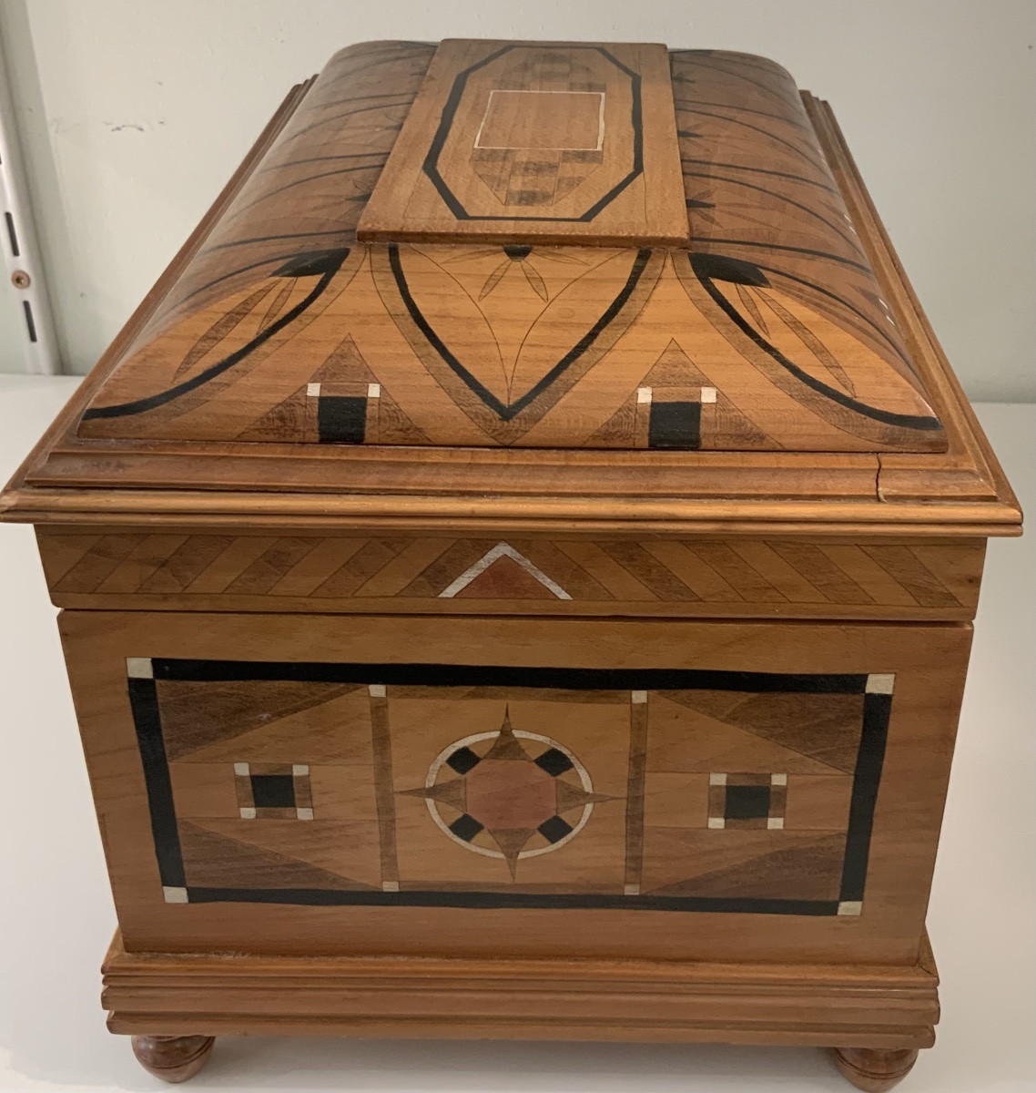 Coffret en bois peint -photo-1