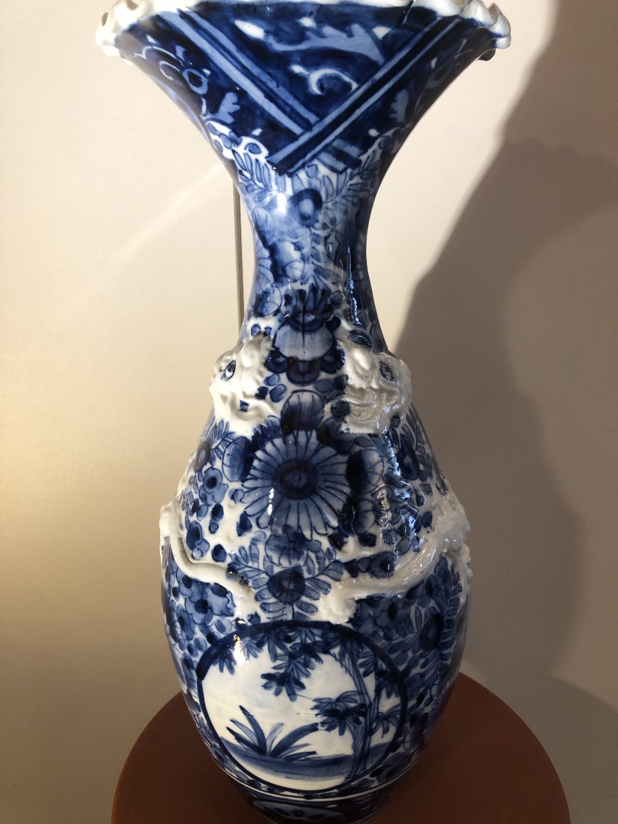 Large Japanese Vase -photo-2