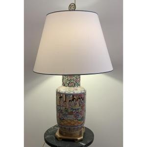Chinese Porcelain Lamp