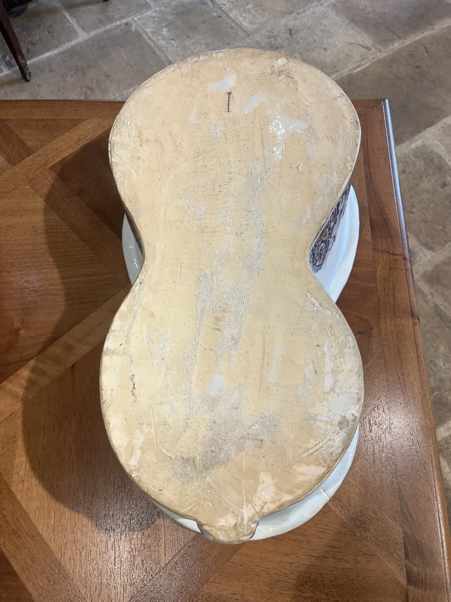 18th Century Wooden Bidet -photo-2