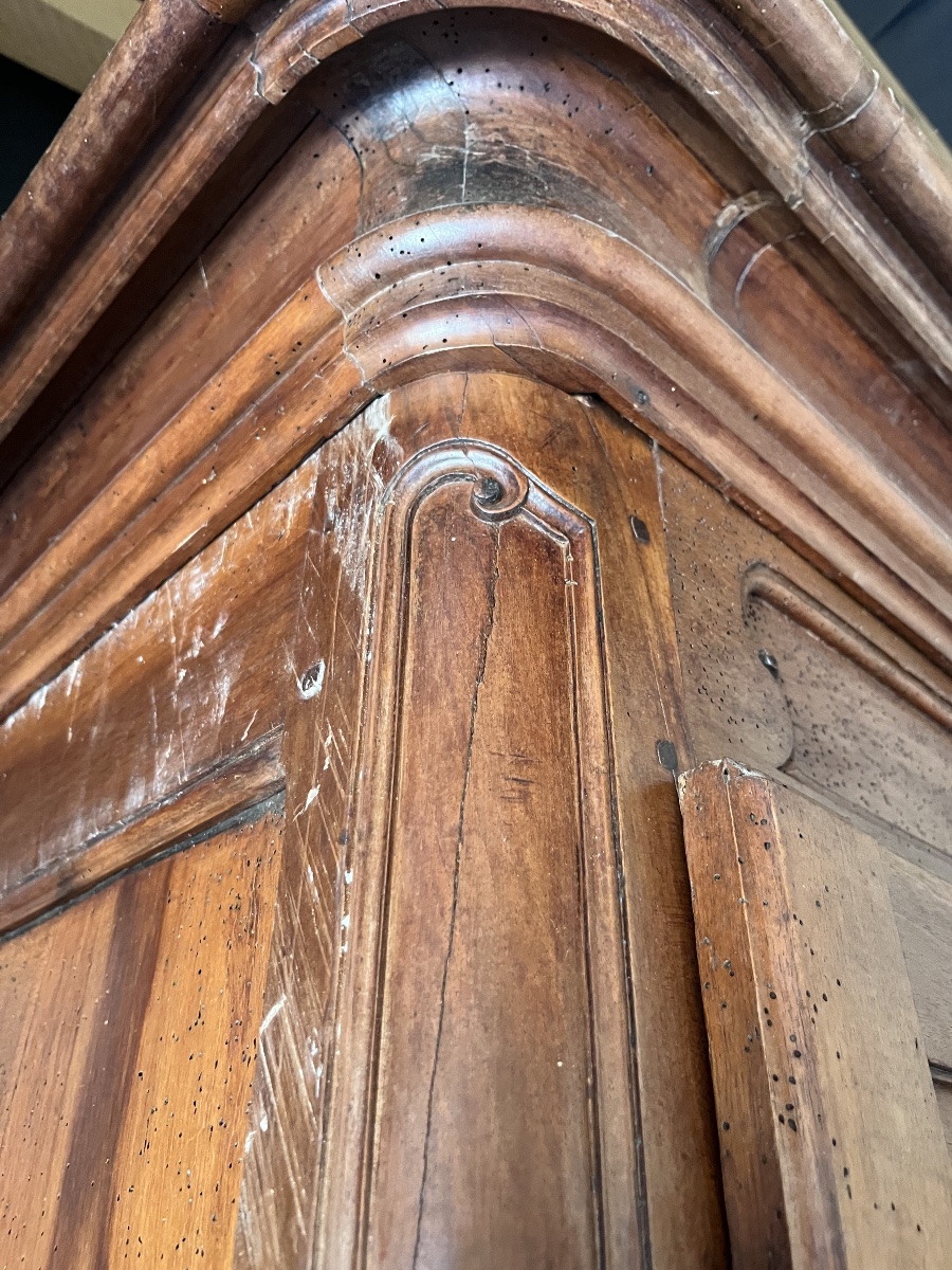 Louis XV-style Burgundian Two-section Sideboard In Walnut -photo-1