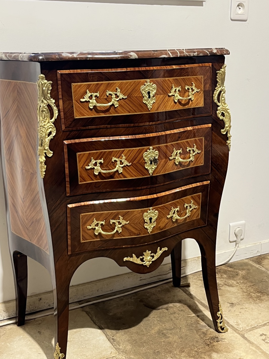 Louis XV Jumping Chest Of Drawers -photo-3