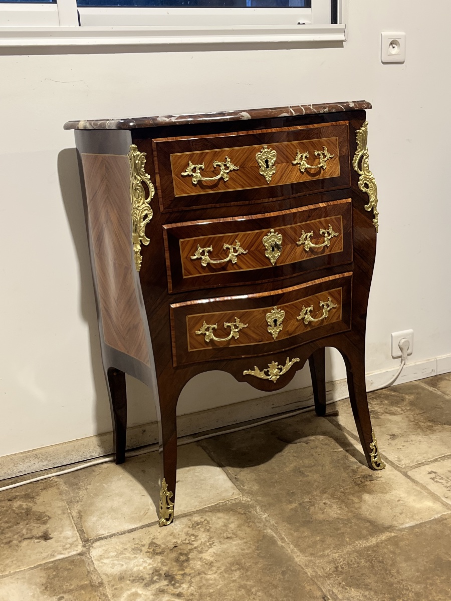 Louis XV Jumping Chest Of Drawers -photo-8
