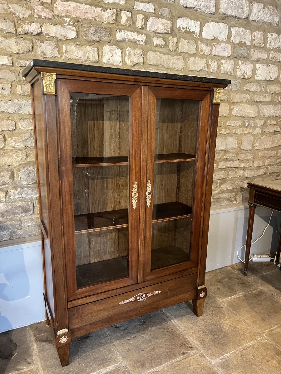 Directoire-style Display Cabinet In Walnut -photo-4