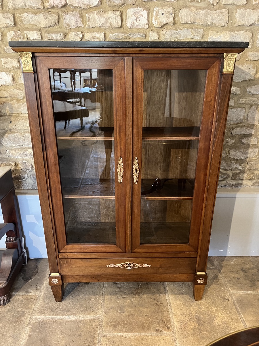 Directoire-style Display Cabinet In Walnut -photo-5