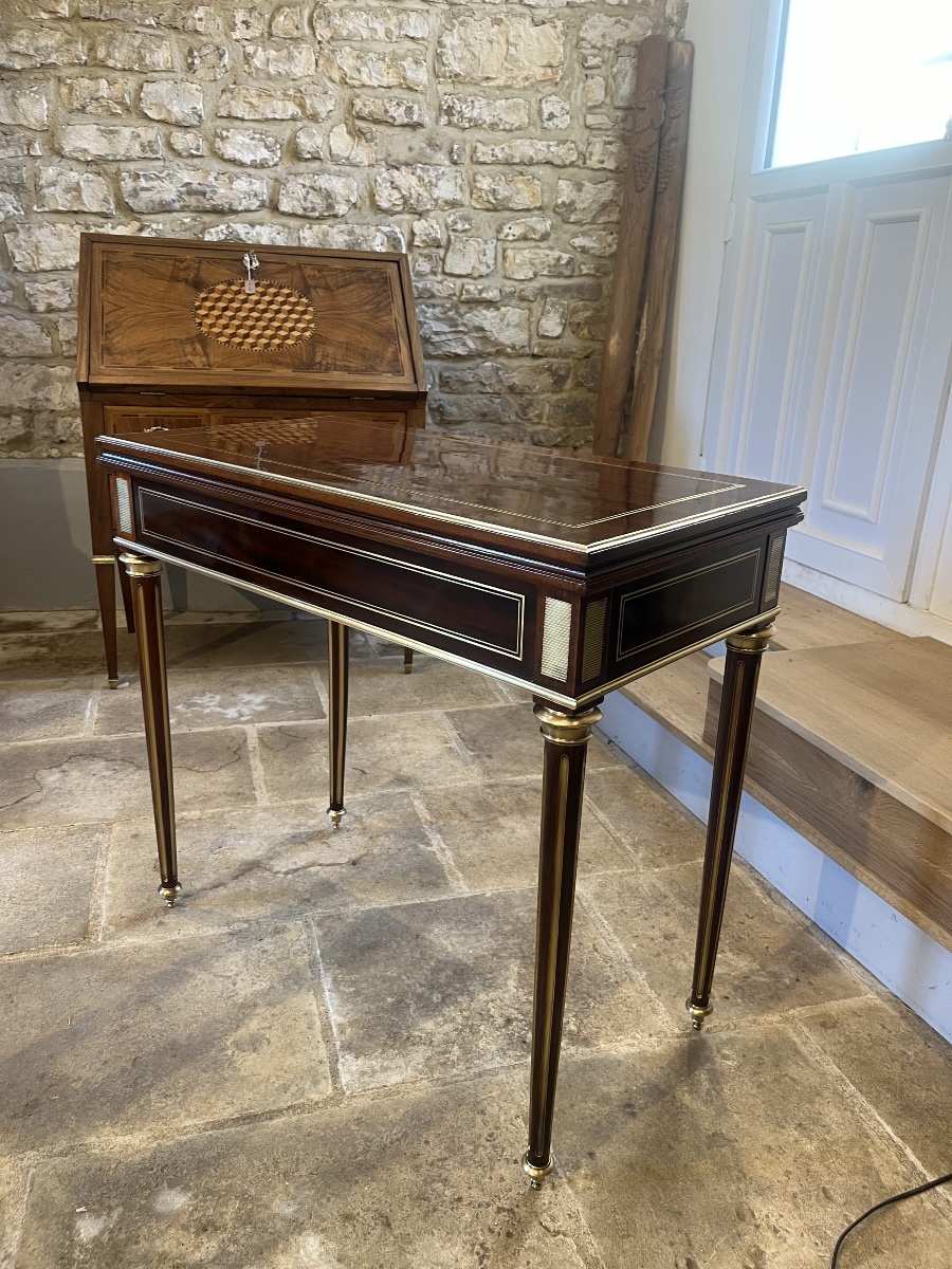 Table a jeux Louis XVI époque Napoléon III en acajou 