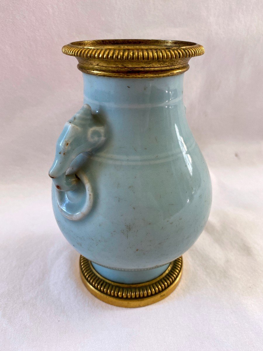 Vase Chinois En Porcelaine Céladon Monté Bronze Doré-photo-2