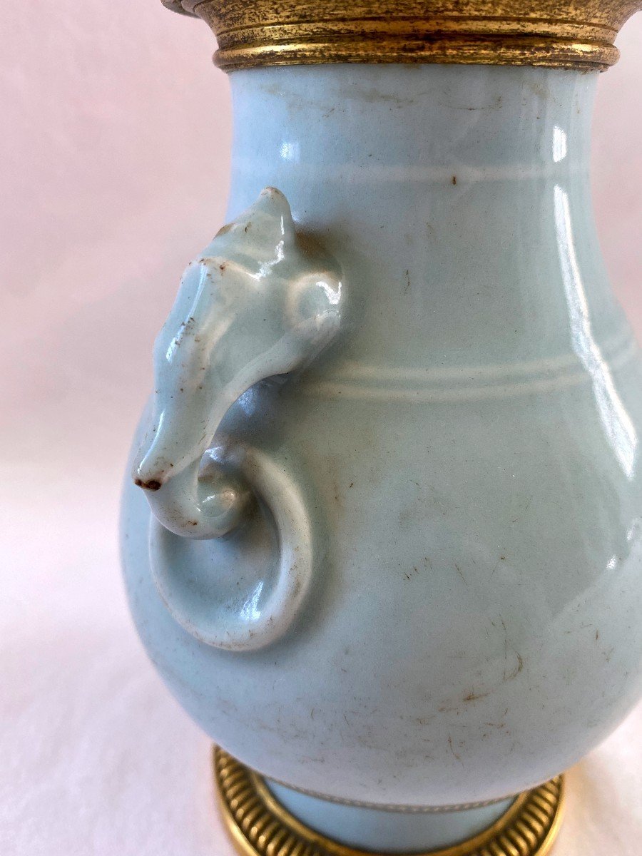 Vase Chinois En Porcelaine Céladon Monté Bronze Doré-photo-3