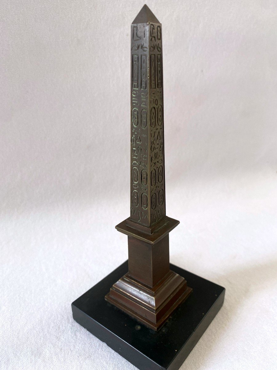 Obelisk Thermometer In Bronze And Marble-photo-3
