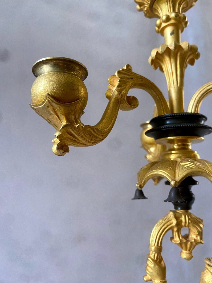 Paire De Candélabres En Bronze Doré Aux Personnages-photo-4
