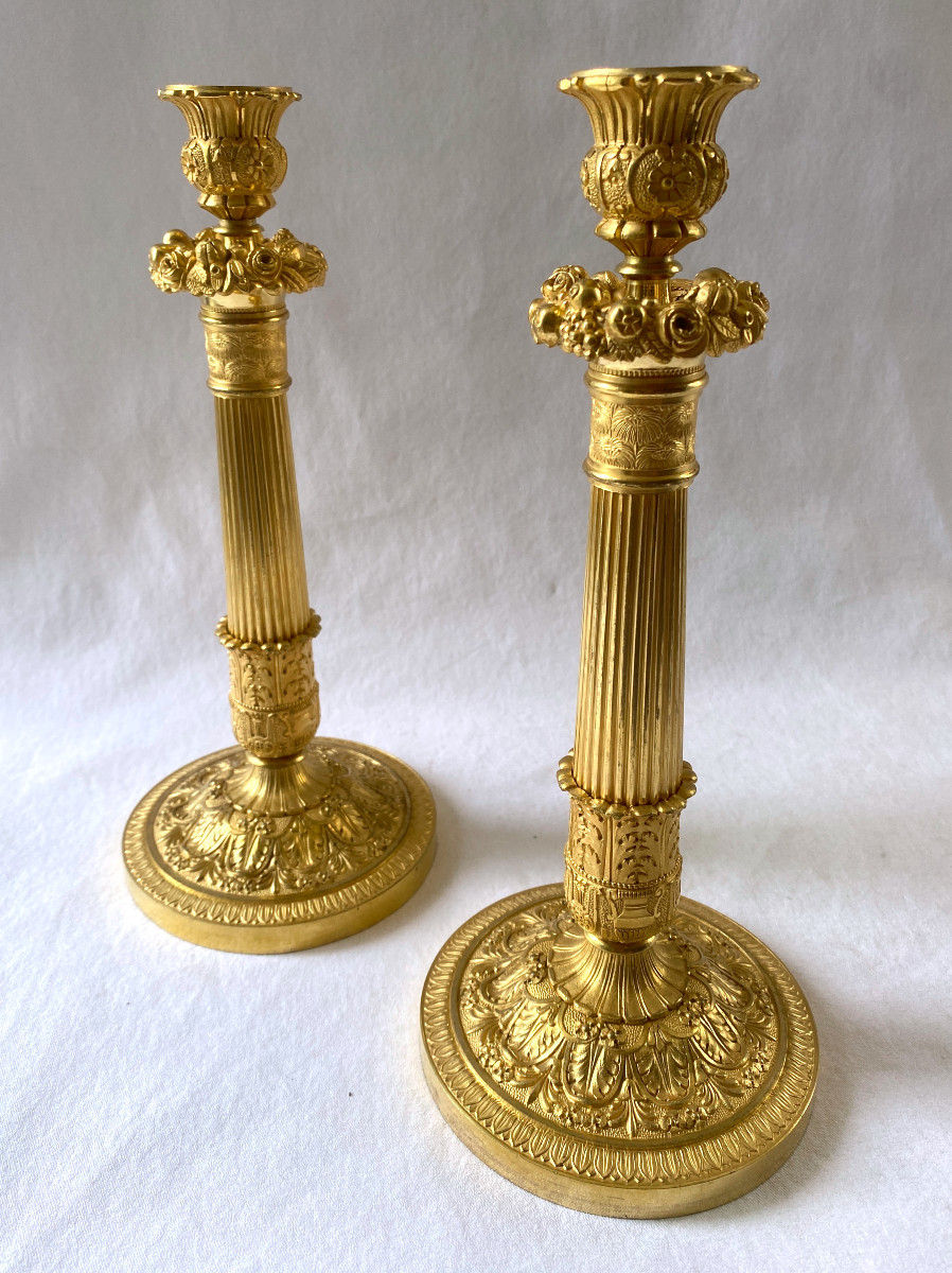 Paire De Bougeoirs Charles X En Bronze Doré-photo-2