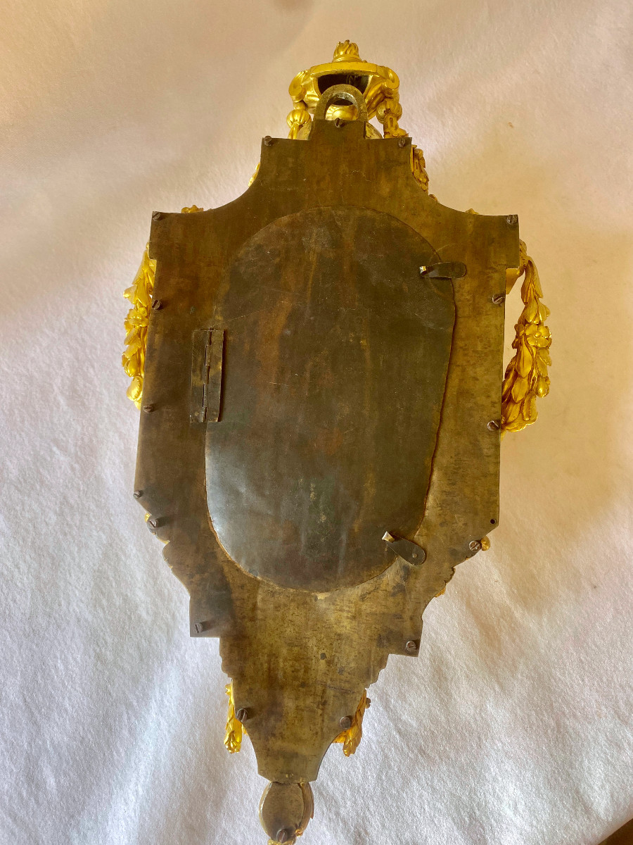 Louis XVI Period Gilt Bronze Cartel Clock-photo-7