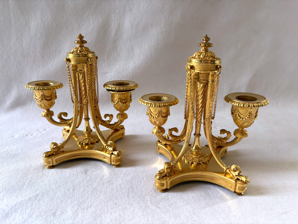 Chandeliers en bronze doré signé Victor Paillard