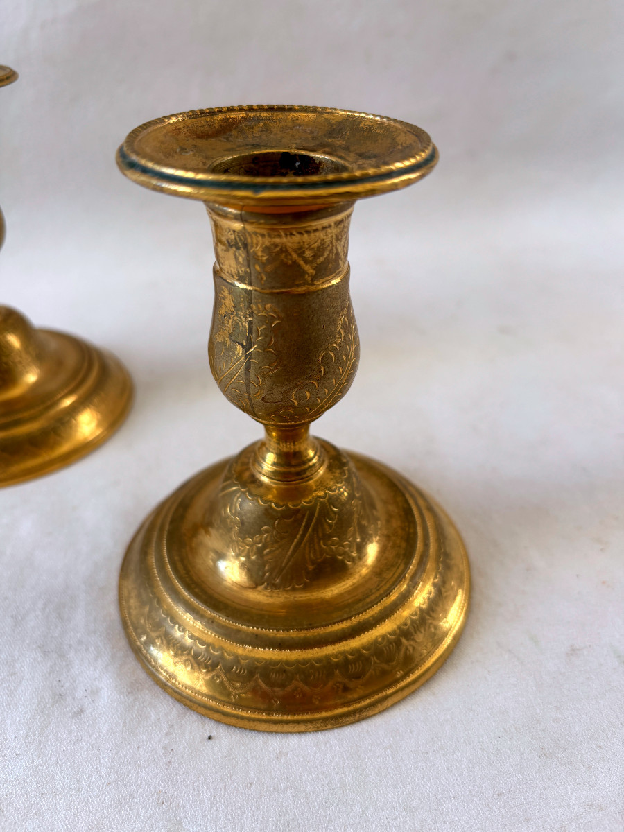 Paire de bougeoirs de toilette époque Louis XVI en bronze doré-photo-2