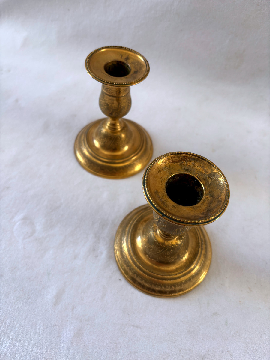 Paire de bougeoirs de toilette époque Louis XVI en bronze doré-photo-4