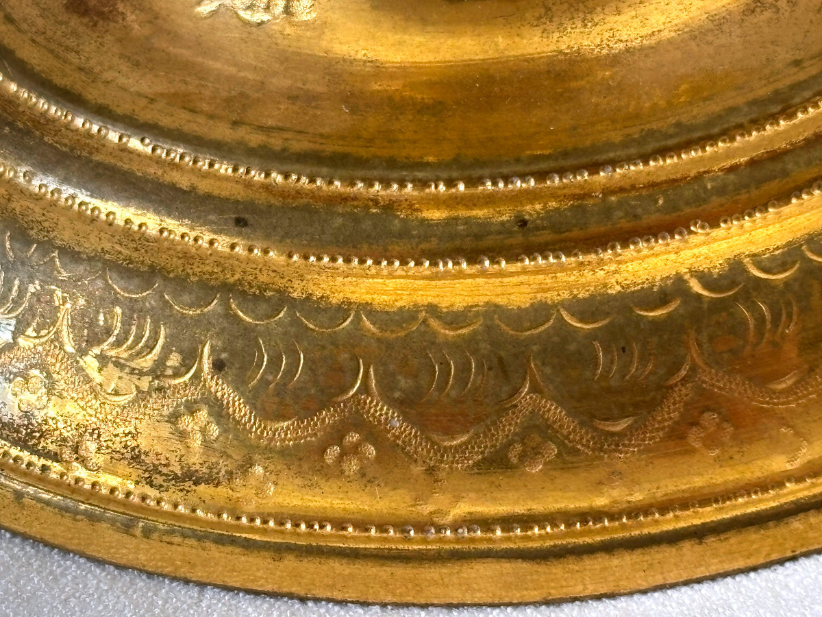 Paire de bougeoirs de toilette époque Louis XVI en bronze doré-photo-1