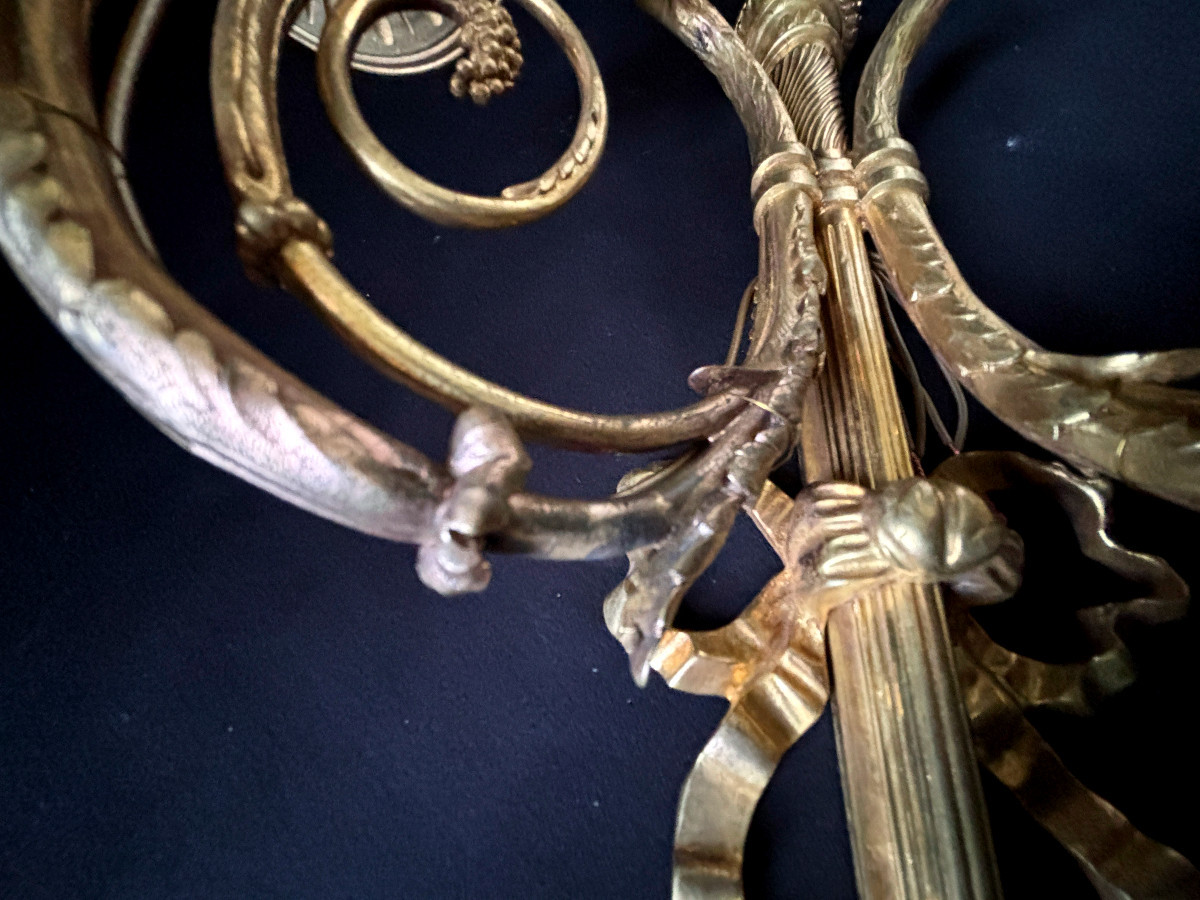 Pair Of Louis XVI Style Wall Sconces In Gilt Bronze-photo-5